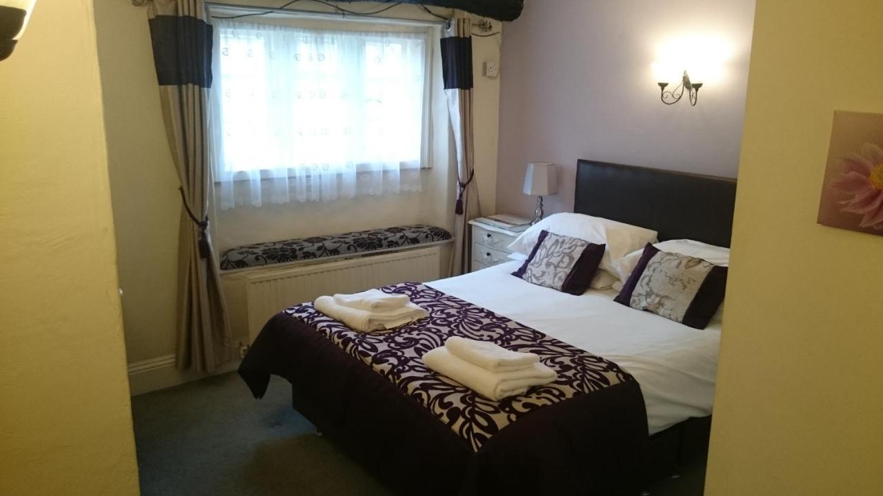 Red Lion Inn Чипинг Камдън Екстериор снимка