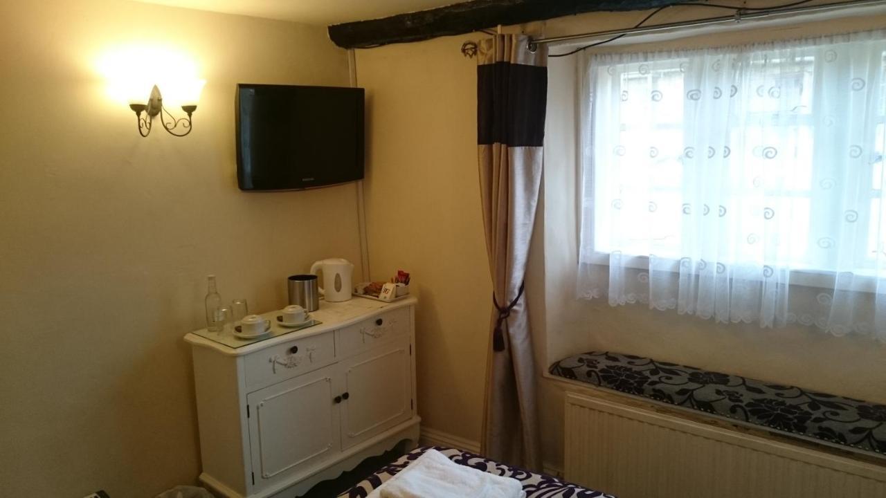 Red Lion Inn Чипинг Камдън Екстериор снимка