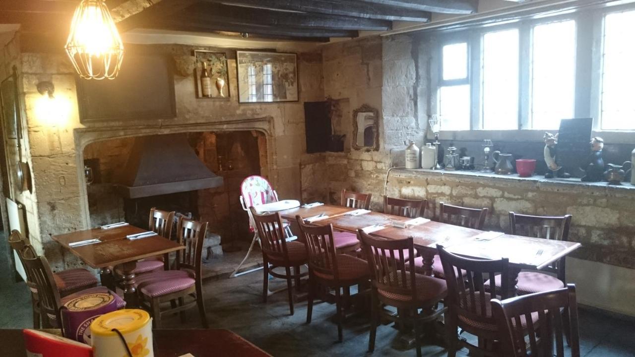 Red Lion Inn Чипинг Камдън Екстериор снимка