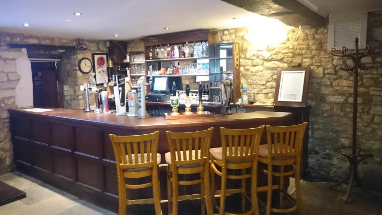 Red Lion Inn Чипинг Камдън Екстериор снимка