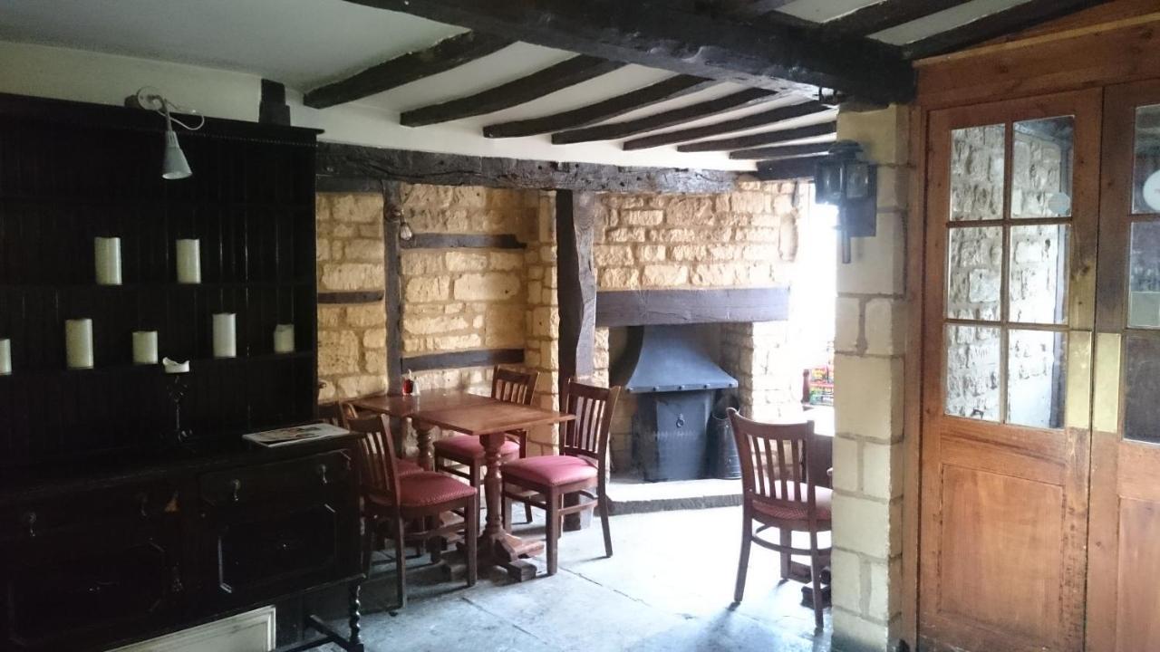 Red Lion Inn Чипинг Камдън Екстериор снимка